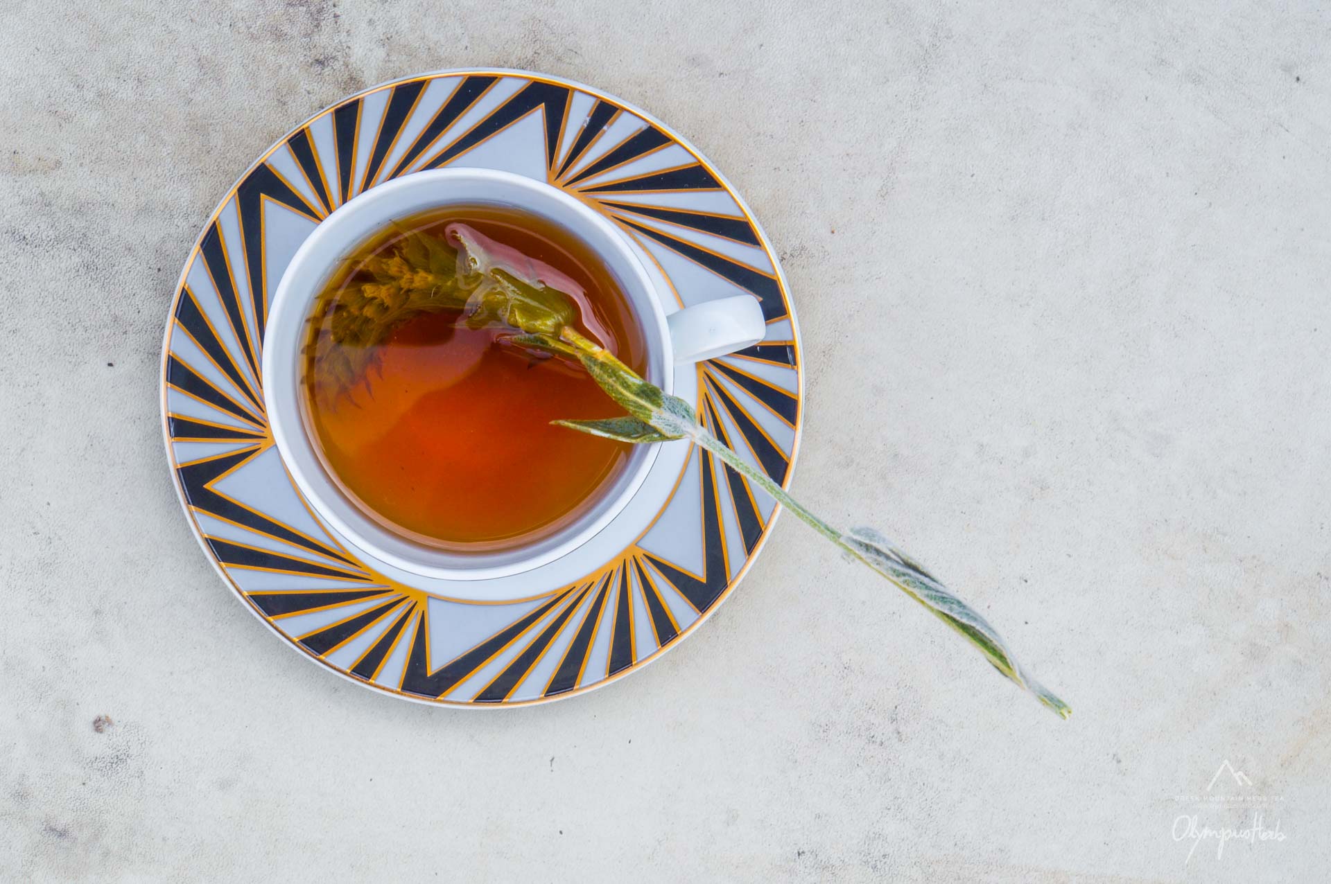 Olympus Herb / Enjoy this premium mountain tea hot or cold.